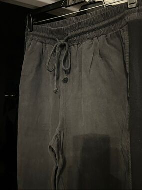 Side Stitch Women's Black Drawstring Track Joggers
